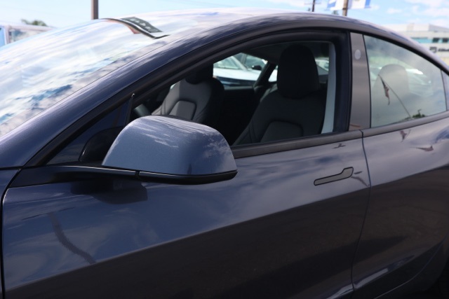 2023 Tesla Model 3 Long Range photo 11