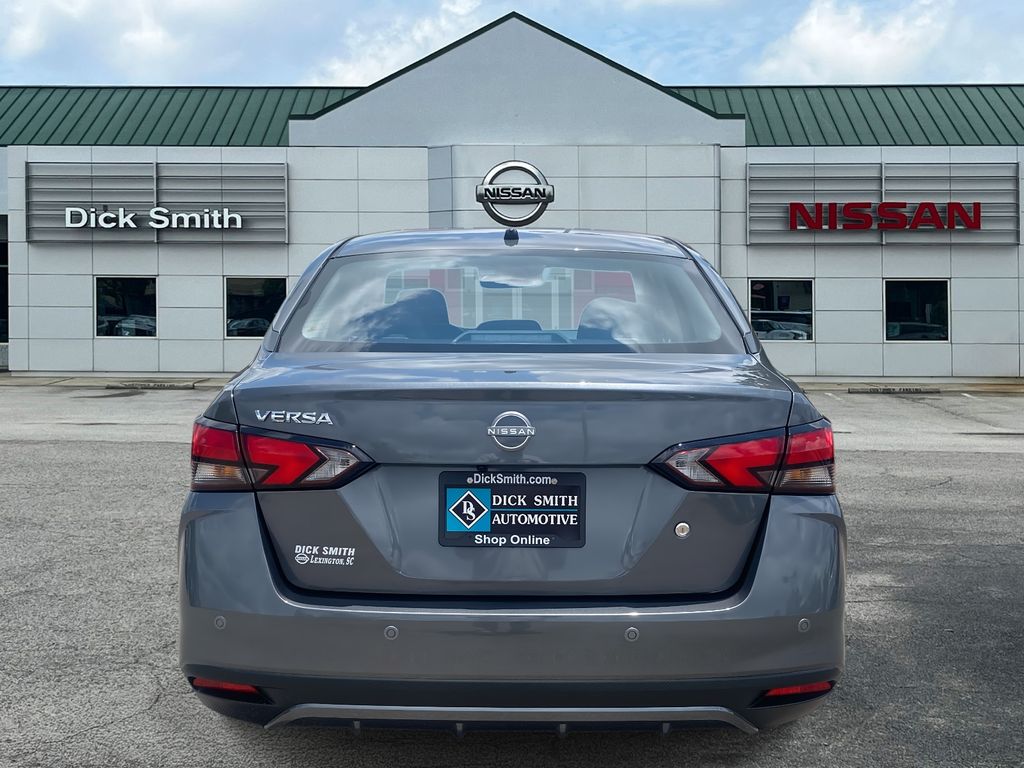 2025 Nissan Versa S photo 5