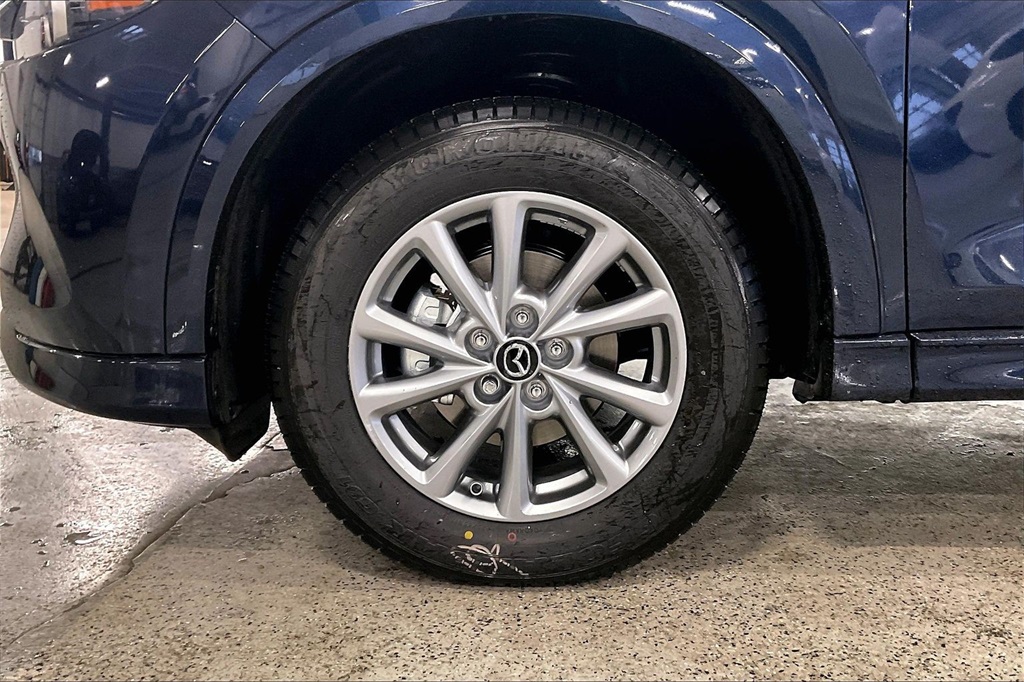 2025 MAZDA CX-5 - Image 11