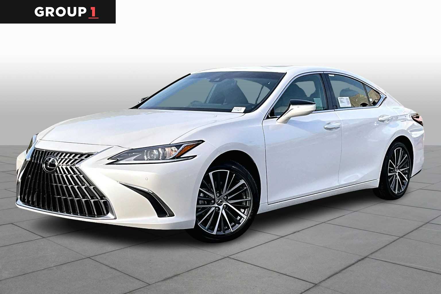 2025 Lexus ES 350's photo