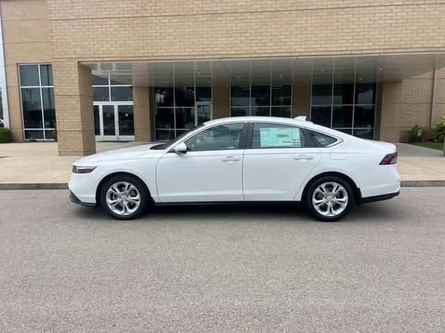 2025 Honda Accord 1.5T LX photo 2