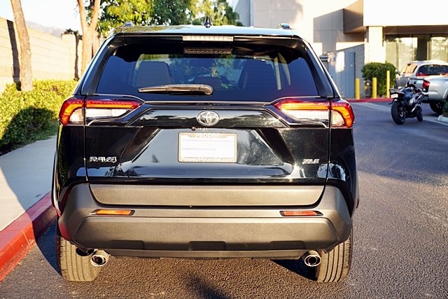 Used 2023 Black Toyota XLE image 8