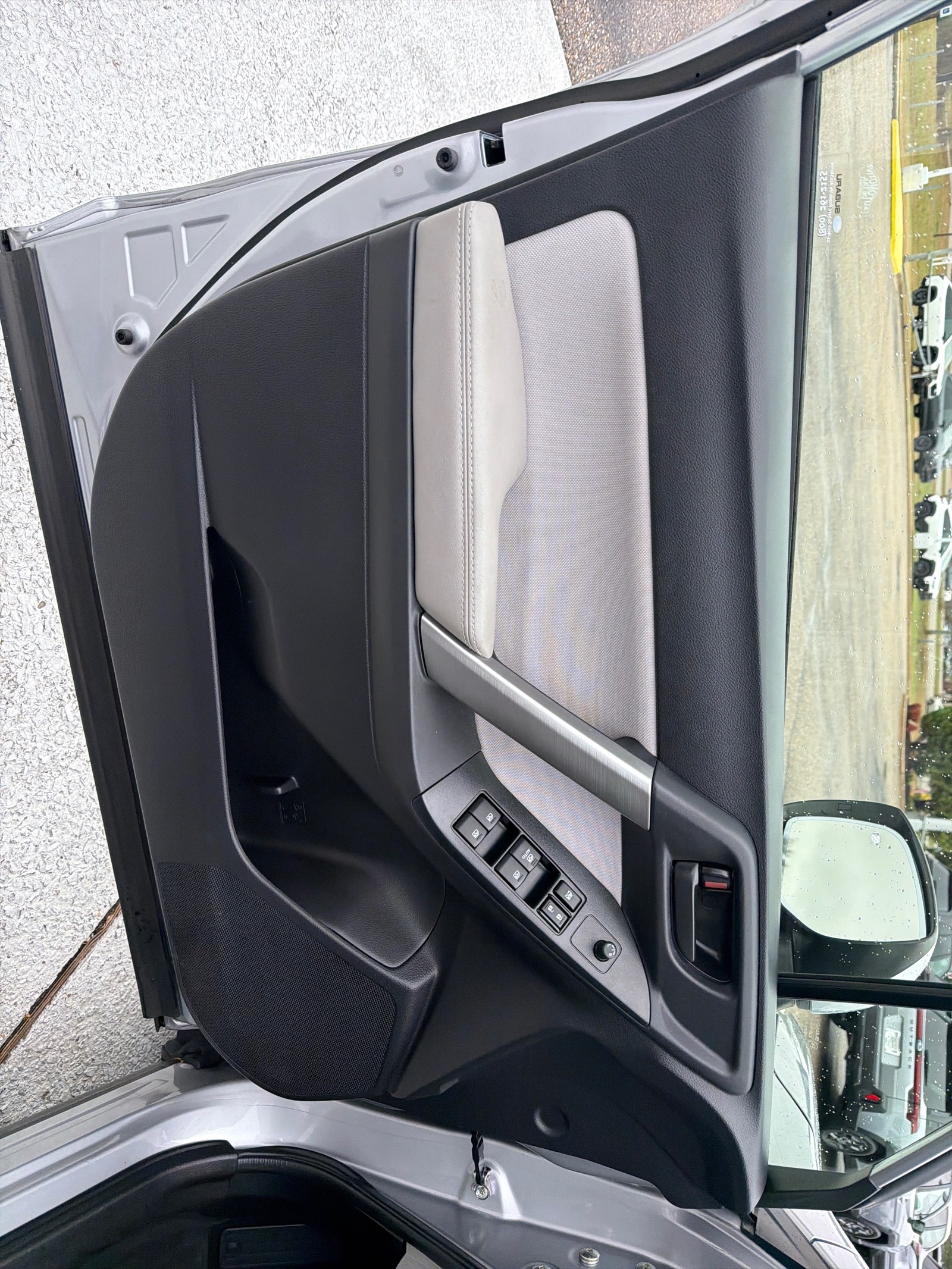 2016 Subaru Forester 2.5i Premium photo 4