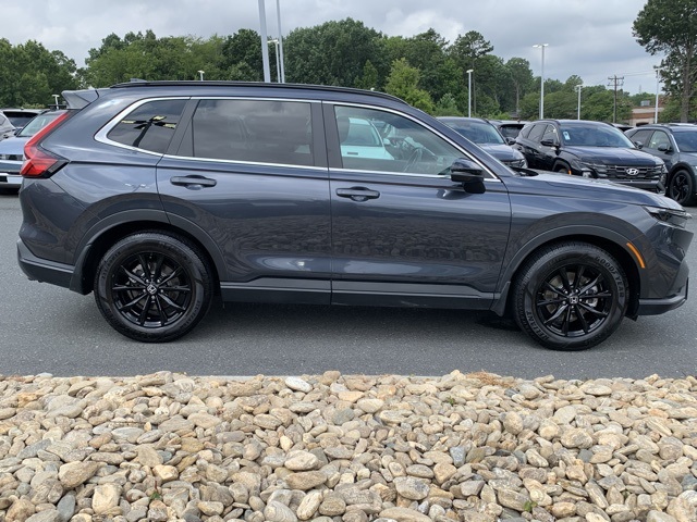 2025 Honda CR-V Hybrid Sport photo 3