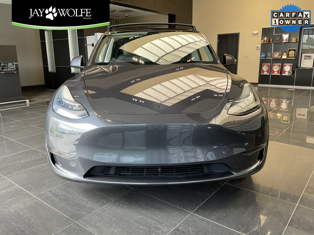 Used 2021 Tesla Model Y Long Range with VIN 5YJYGAEE2MF116302 for sale in Kansas City, MO