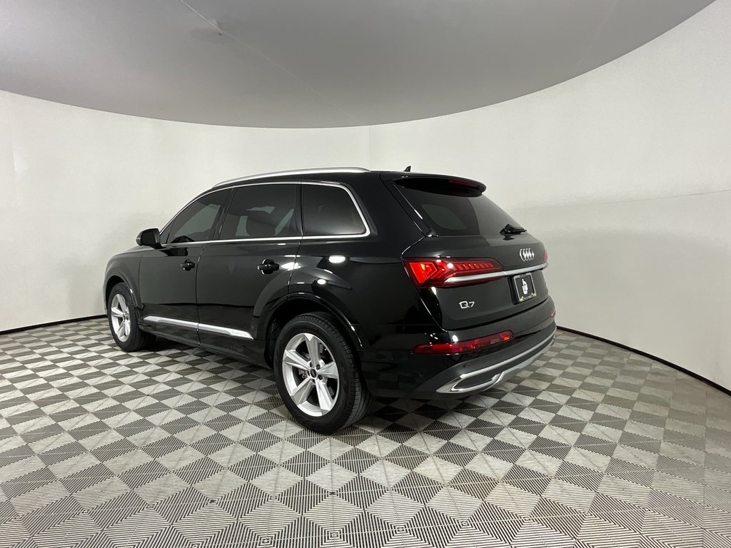 2023 Audi Q7 45 Premium Plus photo 3