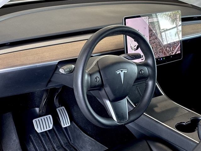 2020 Tesla Model Y Performance photo 9