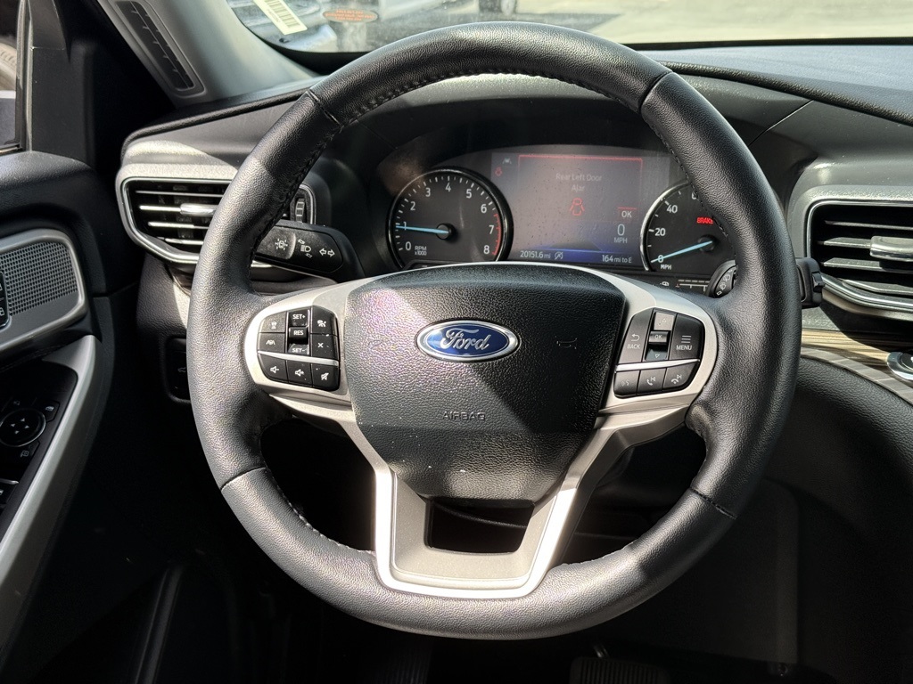 2024 Ford Explorer Limited photo 18