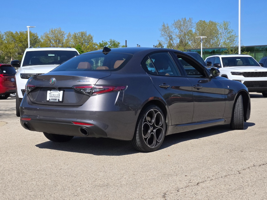 2024 Alfa Romeo Giulia Ti photo 14