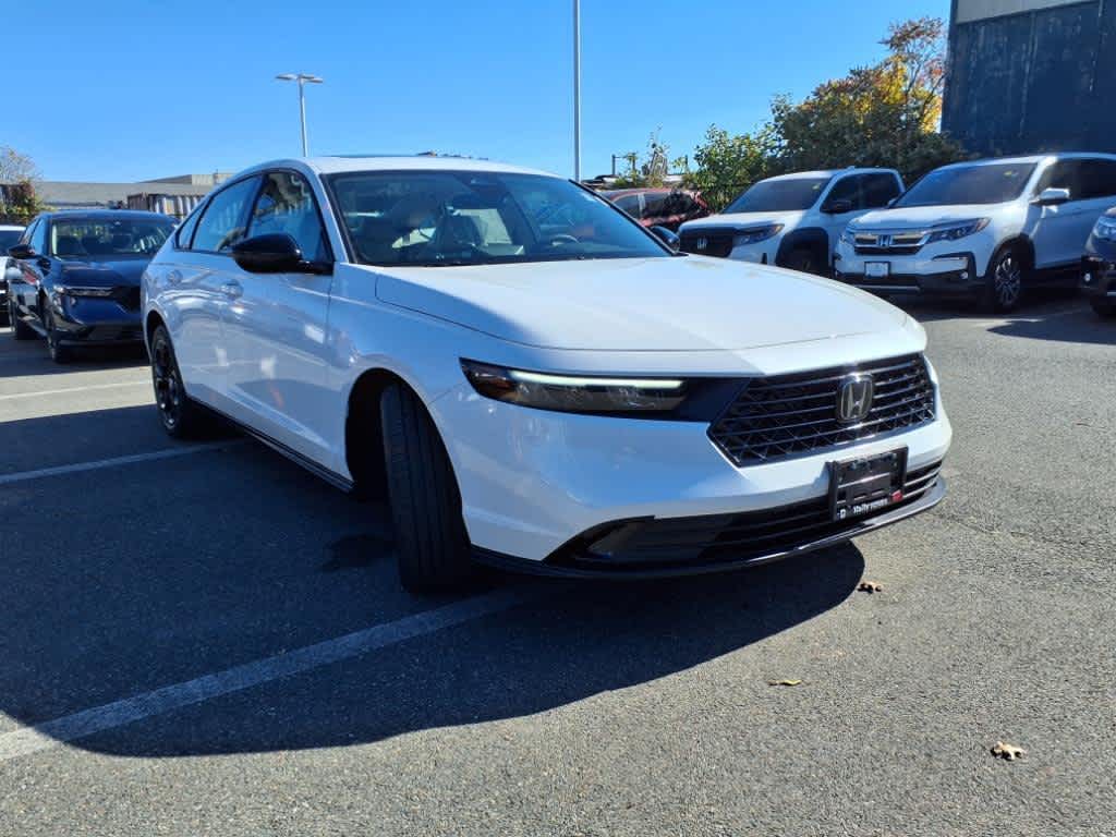 2025 Honda Accord SE photo 2