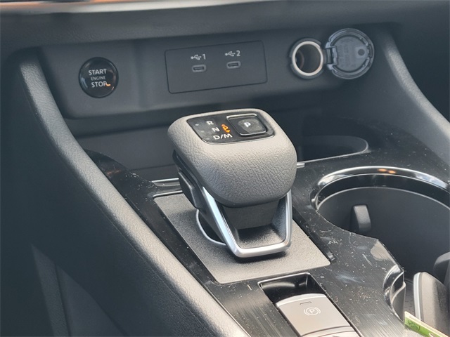 2026 Nissan Rogue SV photo 21