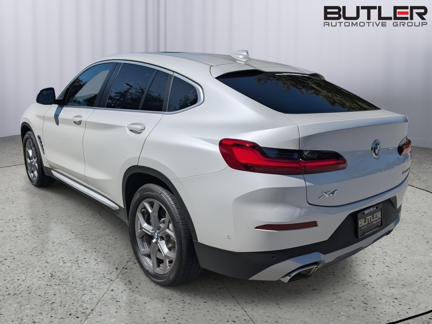 2025 Bmw X4 xDrive30i photo 3