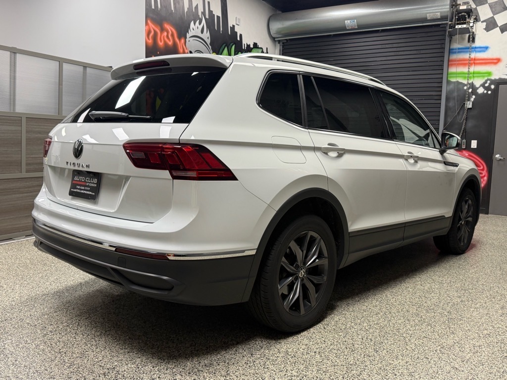 2024 Volkswagen Tiguan SE Wolfsburg Edition photo 3