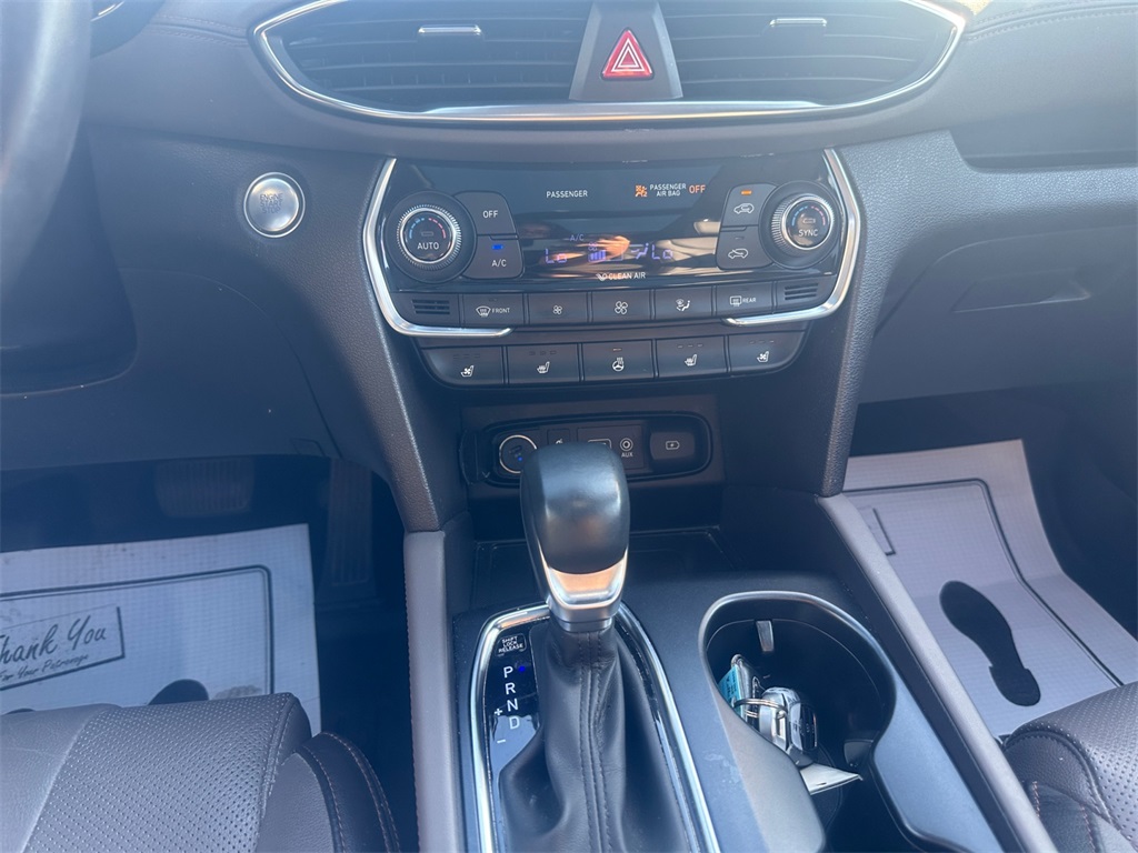 2020 Hyundai Santa Fe Limited photo 11