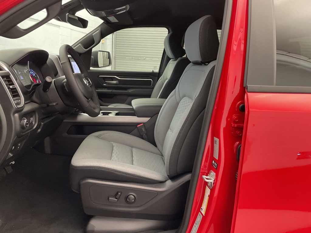 2025 Ram 1500 Big Horn Lone Star photo 14