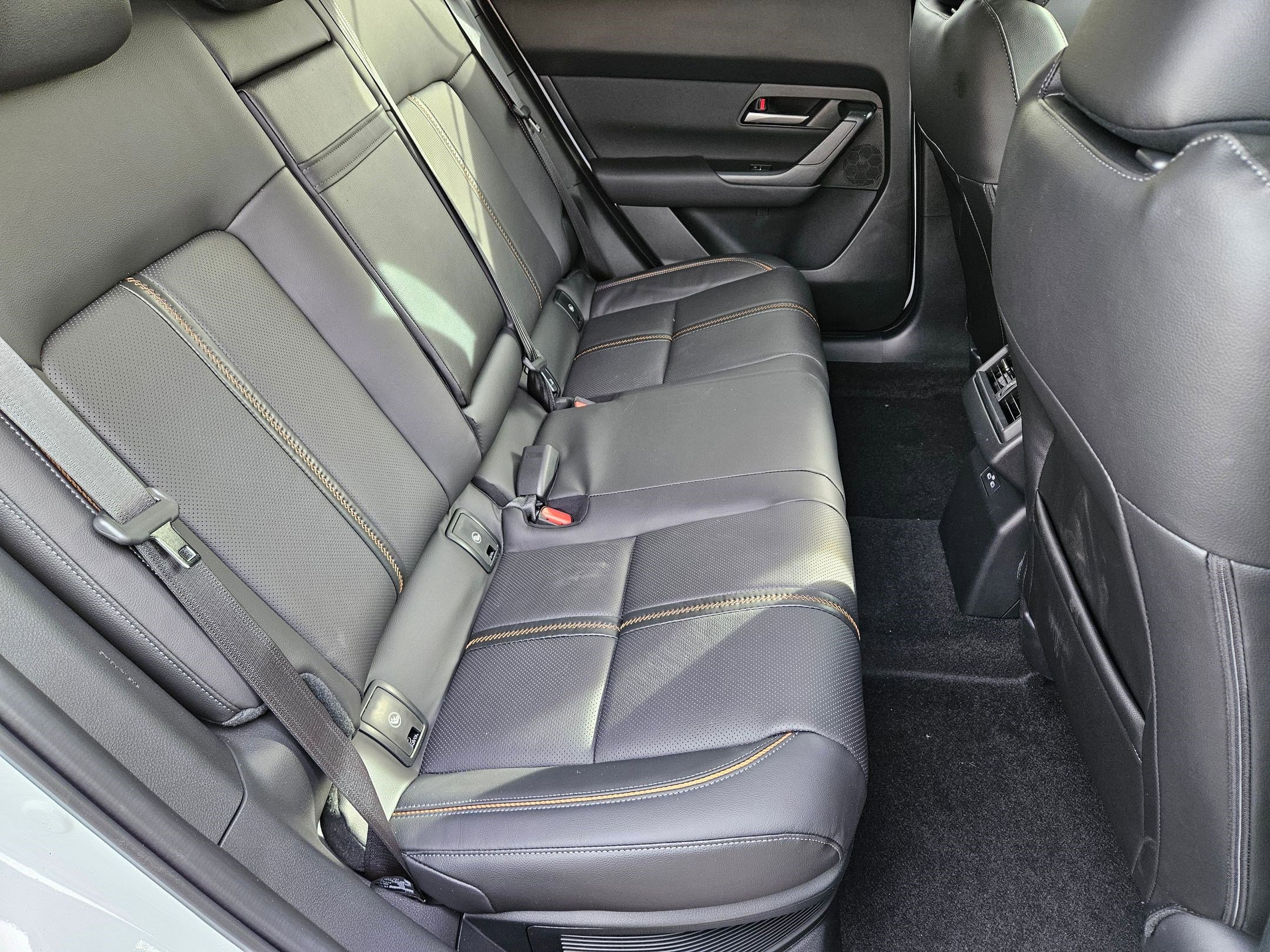 2025 Mazda CX-50 Premium photo 19