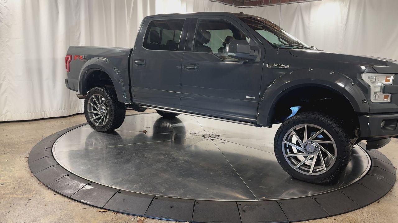 2016 Ford F-150 Lariat photo 2