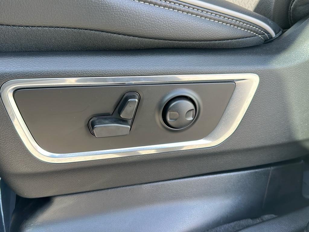 2025 Ram 1500 Laramie photo 23