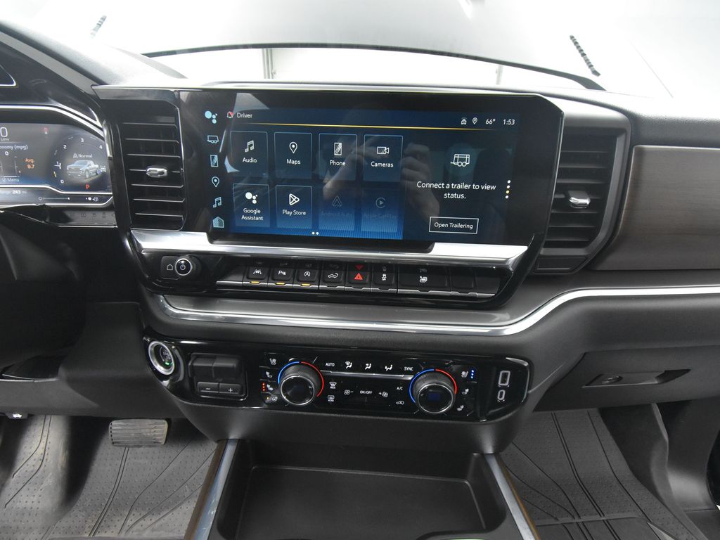 2024 Chevrolet Silverado 1500 High Country photo 26