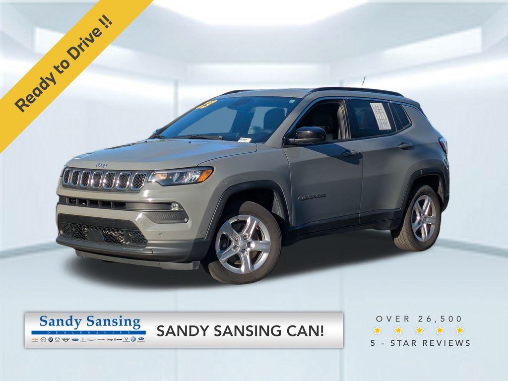 2023 Jeep Compass Latitude's photo