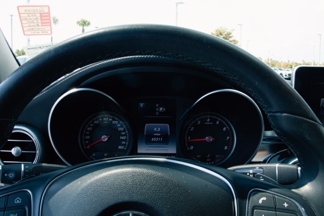 2015 Mercedes Benz C 300 4MATIC photo 12