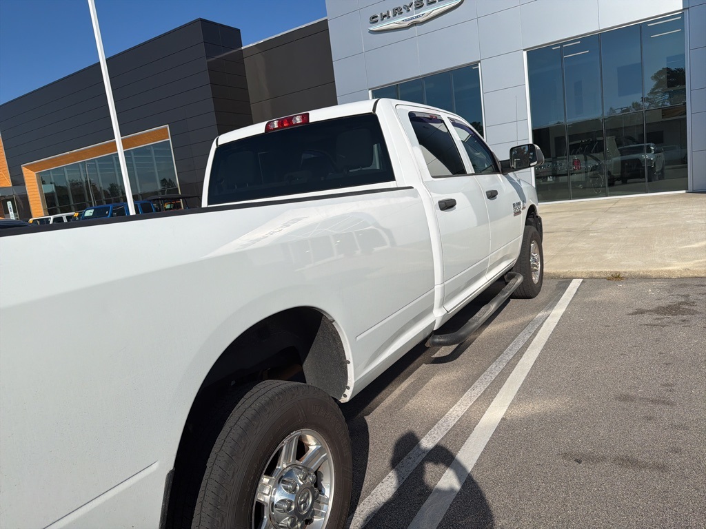 2013 Ram 2500 Tradesman photo 2