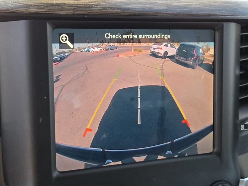 2019 Ram 1500 Laramie photo 17