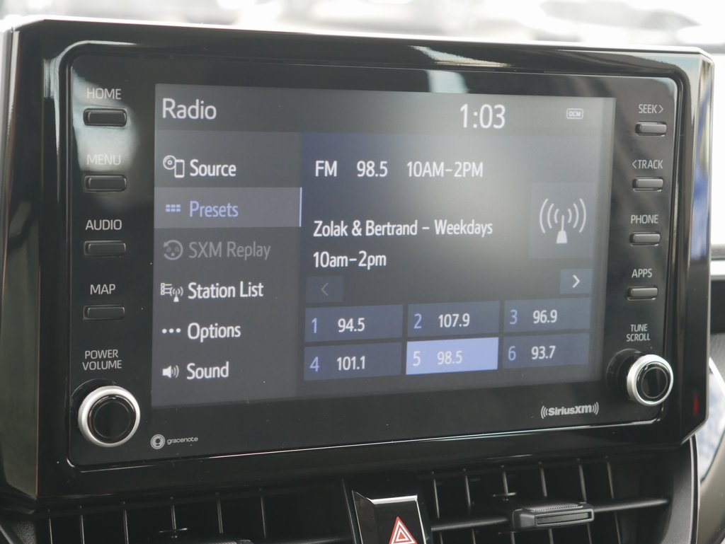 2022 Toyota Corolla LE photo 15