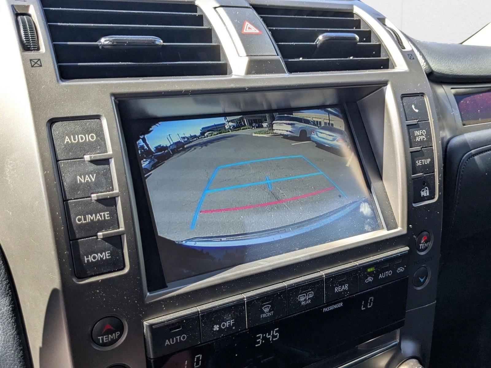 2019 Lexus GX 460 photo 13