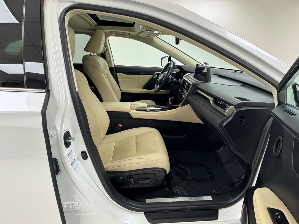 2021 Lexus RX 350 photo 14
