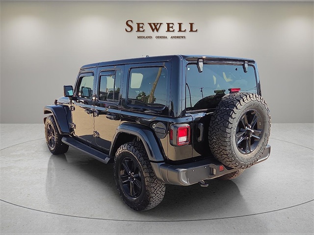 2023 Jeep Wrangler Altitude photo 3