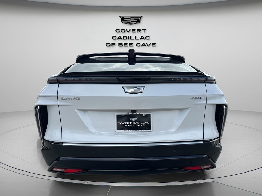 2025 Cadillac Lyriq Luxury photo 8