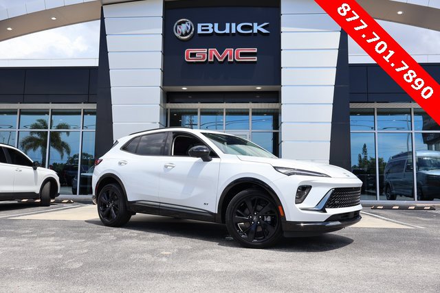 2025 Buick Envision Sport Touring's photo