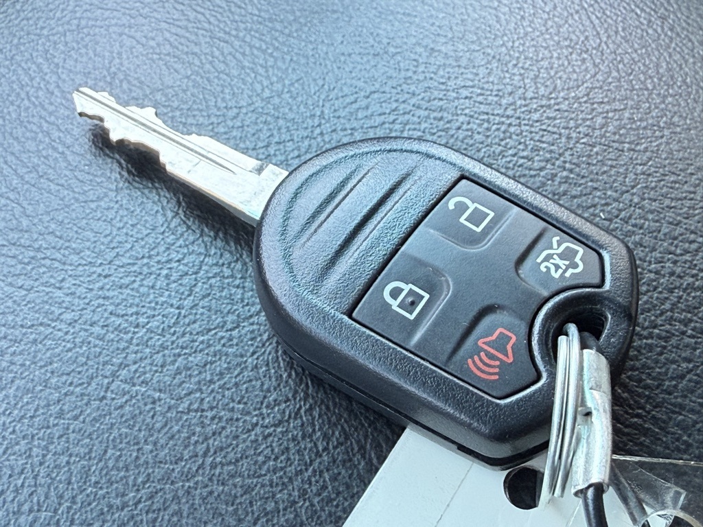 2014 Ford Explorer XLT photo 12