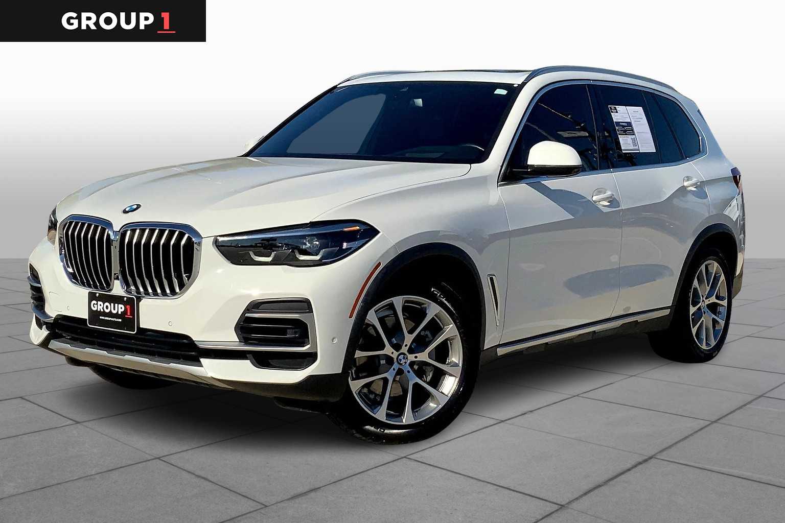 2022 BMW X5 40i's photo
