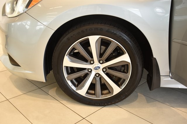 2017 Subaru Legacy 3.6R Limited photo 23