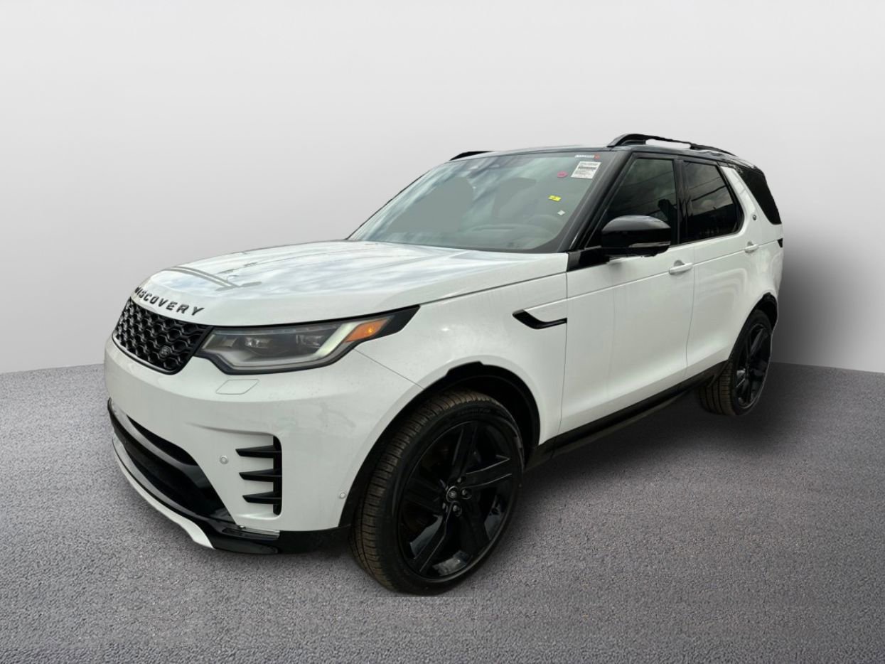 New 2025 Fuji White Land Rover Dynamic SE image 1