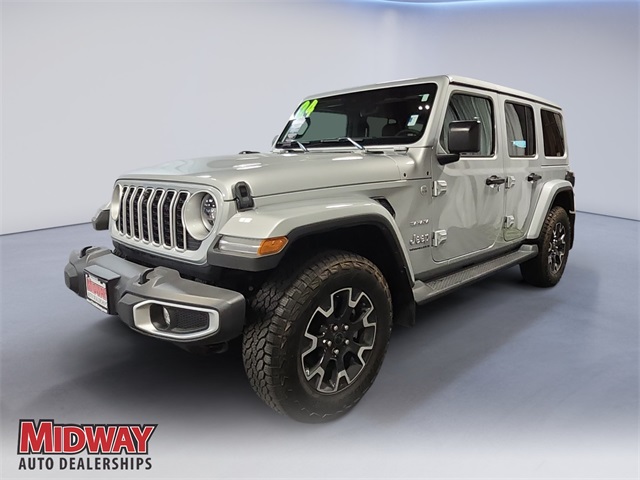 2024 Jeep Wrangler 4-Door Sahara's photo