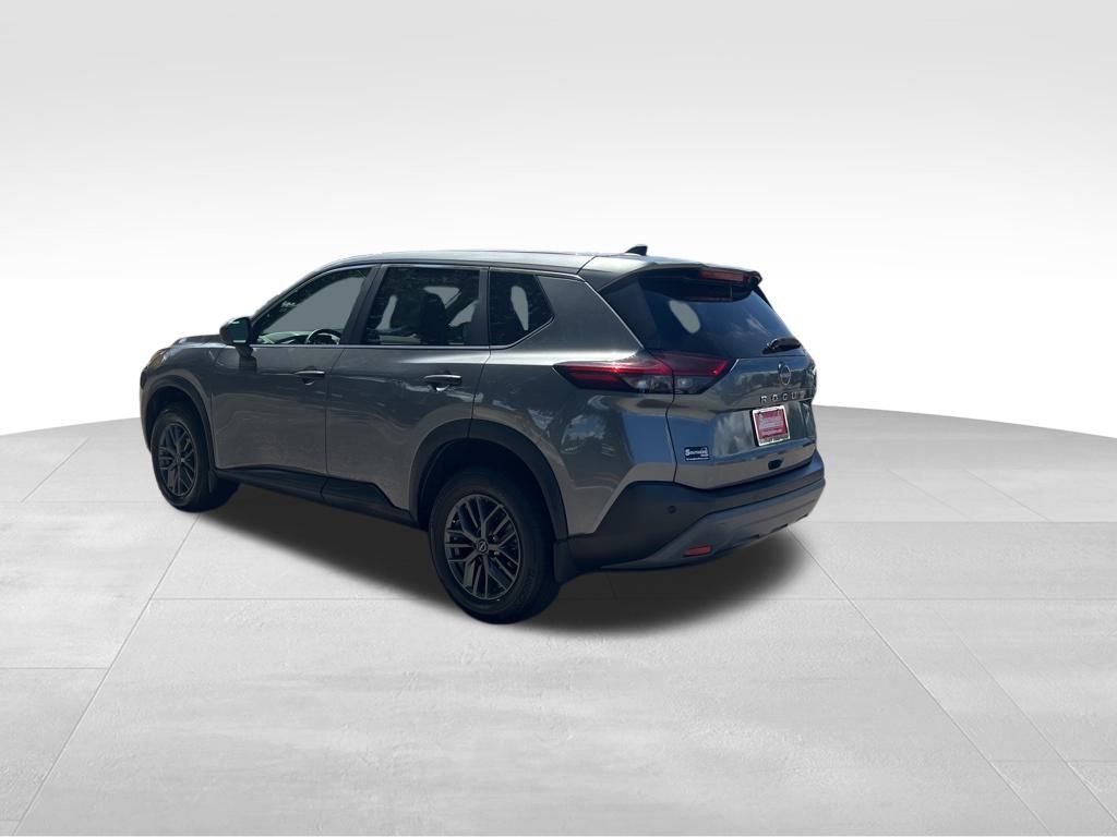 2023 Nissan Rogue S photo 2