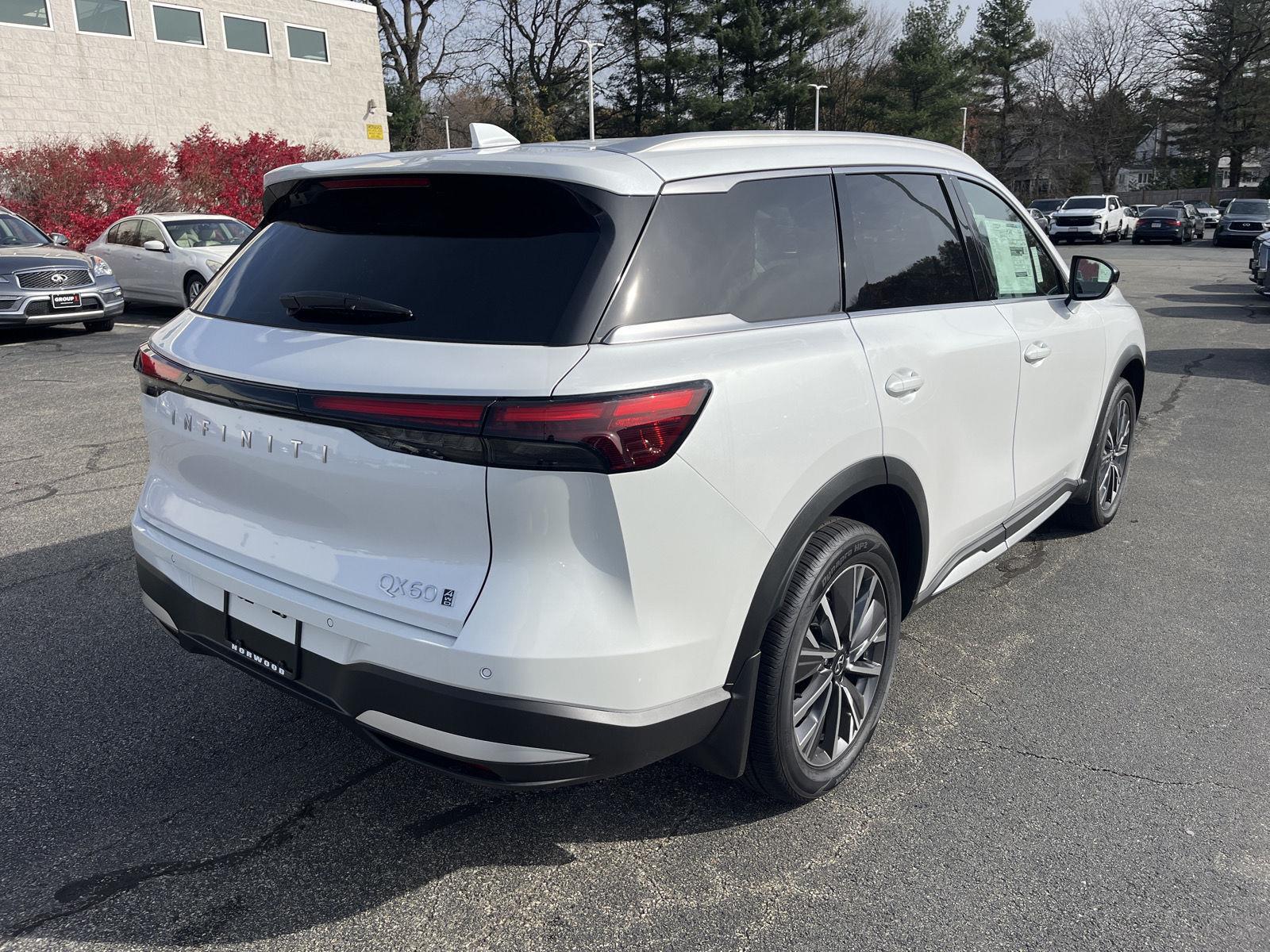 2026 Infiniti QX60 Luxe AWD photo 3