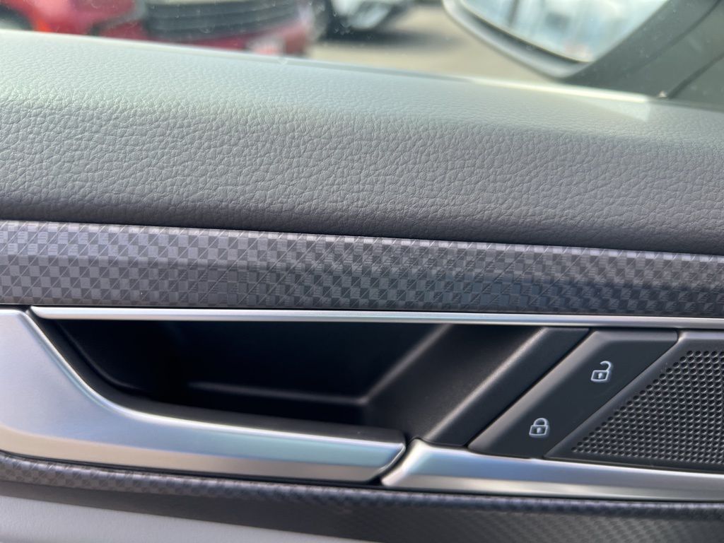 2026 Volkswagen Atlas Peak Edition SE photo 19