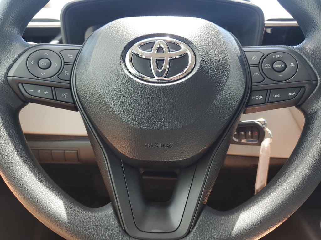 2025 Toyota Corolla LE photo 17