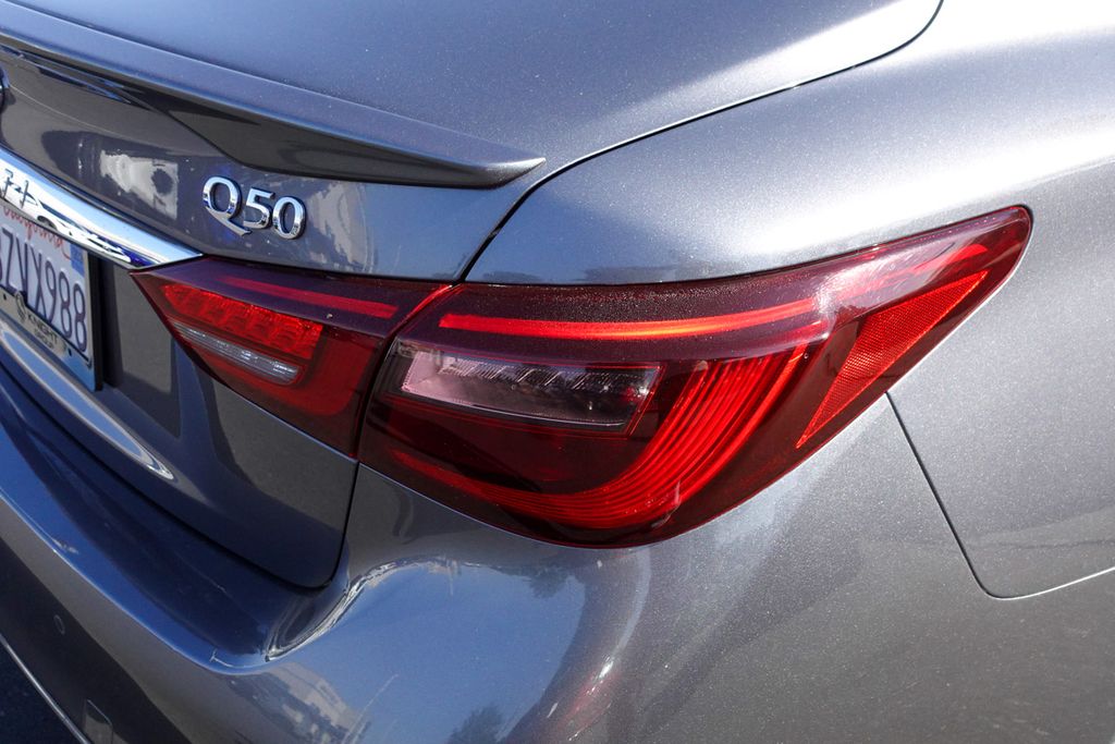 2022 Infiniti Q50 Sensory photo 7