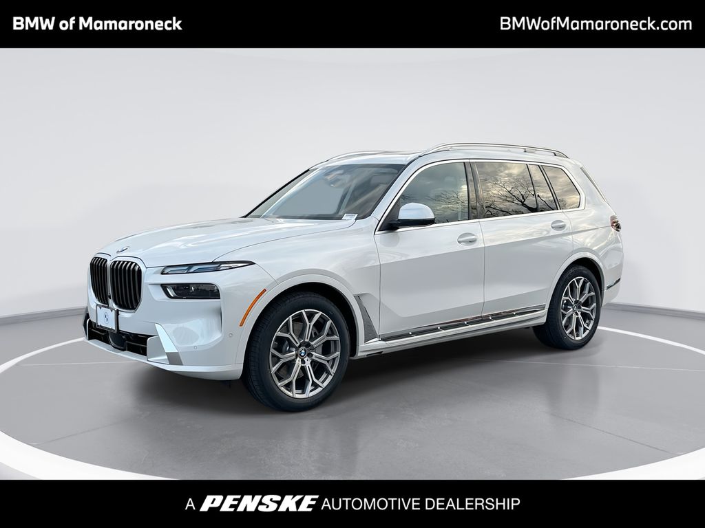 2026 BMW X7 40i's photo