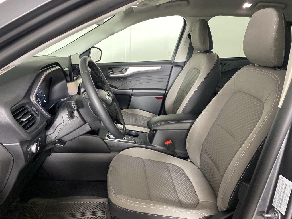 2022 Ford Escape SE photo 4