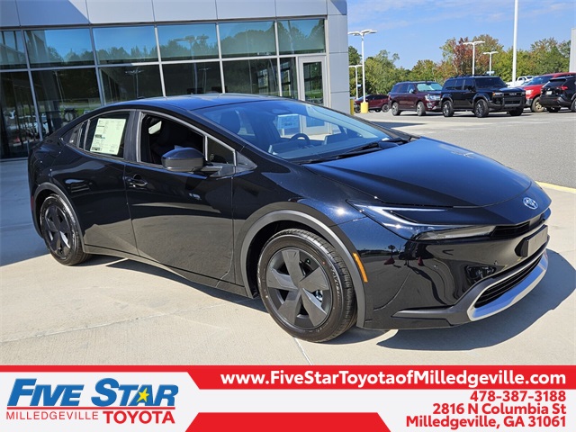 2026 Toyota Prius SE's photo