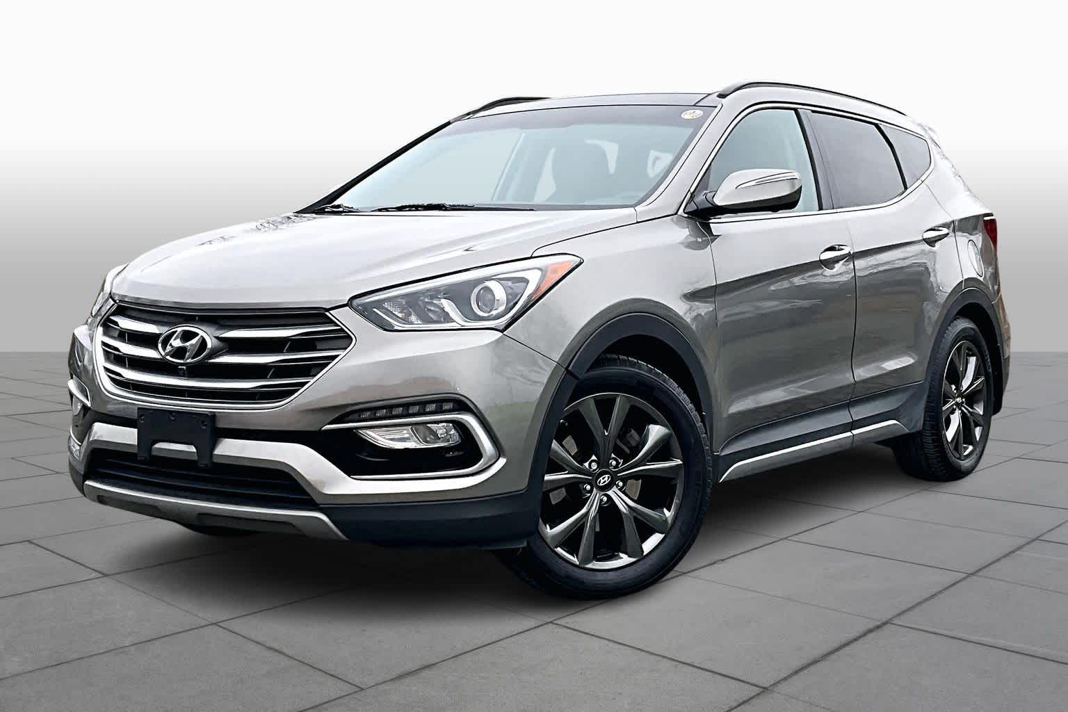 2017 Hyundai Santa Fe Sport 2.0T's photo