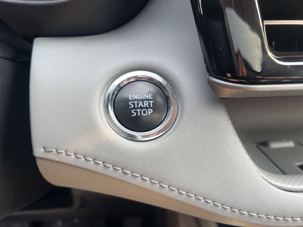 2022 Toyota Highlander XLE photo 54