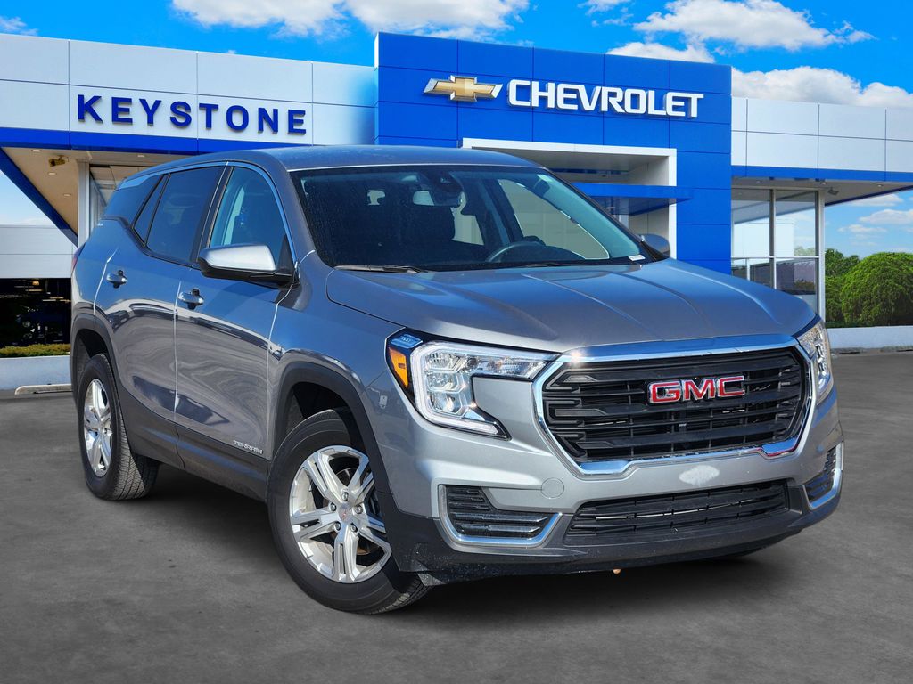 2024 GMC Terrain SLE's photo