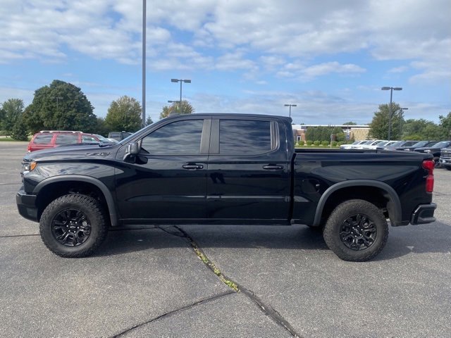 2024 Chevrolet Silverado 1500 ZR2 photo 4